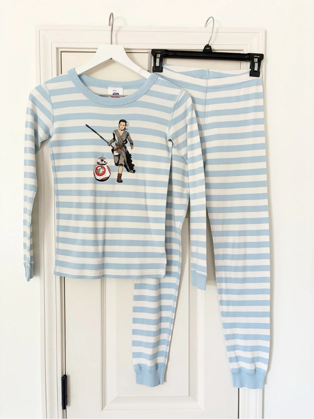 Size 12 • Star Wars x Hanna Andersson Rey + bb8 blue stripe long John pjs